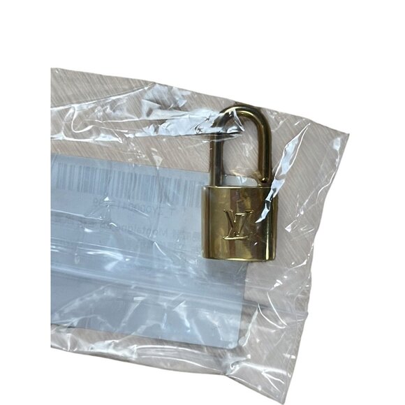 LOUIS VUITTON LV Montaigne BB Monogram Shoulder 2 Way Lock Key Dust Bag & Box - Picture 13 of 15